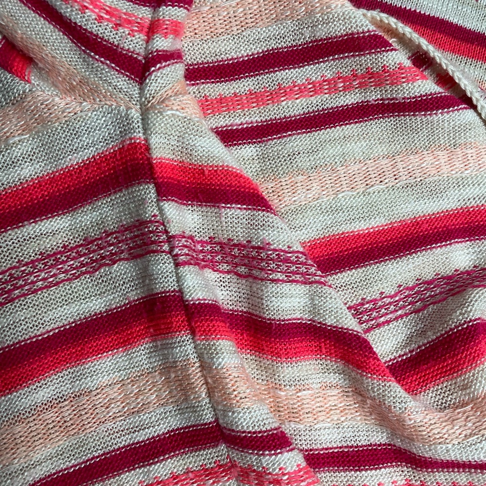 Women’s Maurices Cream and Coral Striped Cardigan Sweater Size M - Picture 6 of 9